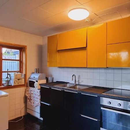 Yellow House Hostel Kopenhagen Bagian luar foto